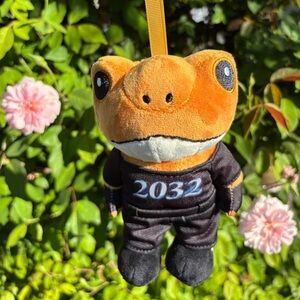 Bad Bunny Concho Luchador Plush Keychain w/ Box